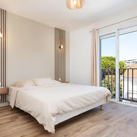 Apartamento Moderne Avec Terrasse A 200 M Des Plages Fréjus